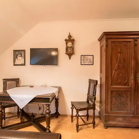 Weingut Burger Pensjonat Kalladorf